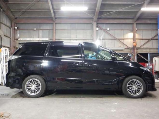 エスティマ2.4 アエラス 4WD　ナビ・TV・B/T・Bカメラ・両側パワスラ　ETC　クルコン　エンスタ　フリップダウンモニター　ワイパーデアイサー　HID　フォグランプ 2400
