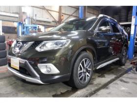 エクストレイル　2.0 20X エクストリーマーX エマージェンシーブレーキ パッケージ 2列車 4WD　ナビ・B/T・SR・TV・全方位カメラ・ETC・本州仕入・修復歴無・USB・パワーバックドア・ブラインドスポット・サンルーフ・LEDヘッドライト 2000