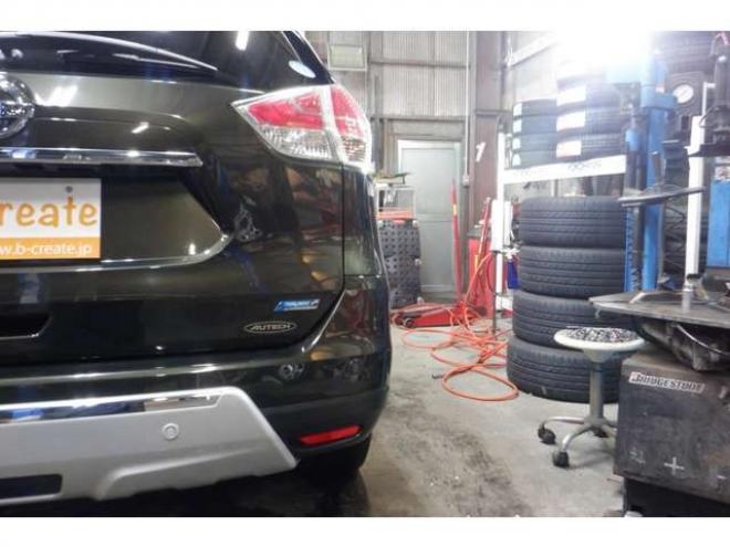 エクストレイル2.0 20X エクストリーマーX エマージェンシーブレーキ パッケージ 2列車 4WD　ナビ・B/T・SR・TV・全方位カメラ・ETC・本州仕入・修復歴無・USB・パワーバックドア・ブラインドスポット・サンルーフ・LEDヘッドライト 2000