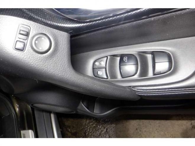 エクストレイル2.0 20X エクストリーマーX エマージェンシーブレーキ パッケージ 2列車 4WD　ナビ・B/T・SR・TV・全方位カメラ・ETC・本州仕入・修復歴無・USB・パワーバックドア・ブラインドスポット・サンルーフ・LEDヘッドライト 2000