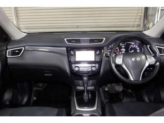 エクストレイル2.0 20X エクストリーマーX エマージェンシーブレーキ パッケージ 2列車 4WD　ナビ・B/T・SR・TV・全方位カメラ・ETC・本州仕入・修復歴無・USB・パワーバックドア・ブラインドスポット・サンルーフ・LEDヘッドライト 2000