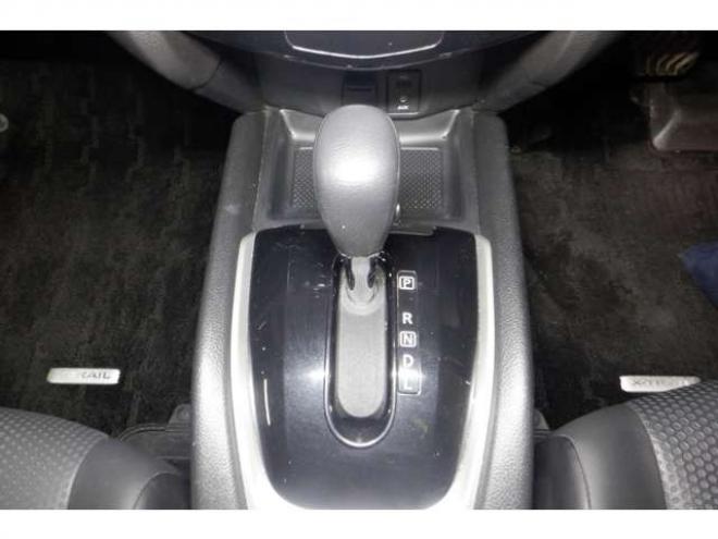 エクストレイル2.0 20X エクストリーマーX エマージェンシーブレーキ パッケージ 2列車 4WD　ナビ・B/T・SR・TV・全方位カメラ・ETC・本州仕入・修復歴無・USB・パワーバックドア・ブラインドスポット・サンルーフ・LEDヘッドライト 2000