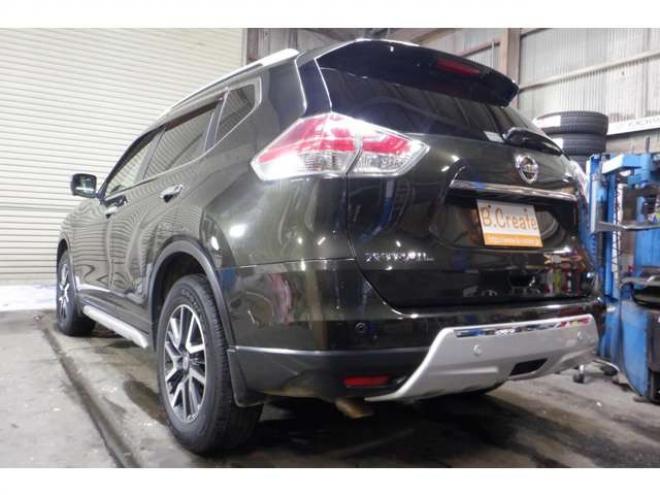 エクストレイル2.0 20X エクストリーマーX エマージェンシーブレーキ パッケージ 2列車 4WD　ナビ・B/T・SR・TV・全方位カメラ・ETC・本州仕入・修復歴無・USB・パワーバックドア・ブラインドスポット・サンルーフ・LEDヘッドライト 2000