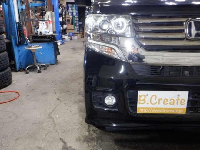 N-BOXカスタムG ターボSSパッケージ 4WD　ナビ・TV・Bluetooth・Bカメラ・両側電動・車検新規2年・ターボ・リアモニター・前席シートヒーター・CTBA・Aストップ・HID・オートライト 660