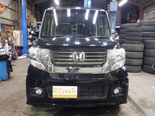 N-BOXカスタムG ターボSSパッケージ 4WD　ナビ・TV・Bluetooth・Bカメラ・両側電動・車検新規2年・ターボ・リアモニター・前席シートヒーター・CTBA・Aストップ・HID・オートライト 660