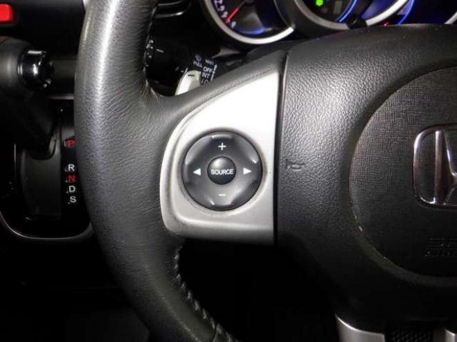 N-BOXカスタムG ターボSSパッケージ 4WD　ナビ・TV・Bluetooth・Bカメラ・両側電動・車検新規2年・ターボ・リアモニター・前席シートヒーター・CTBA・Aストップ・HID・オートライト 660