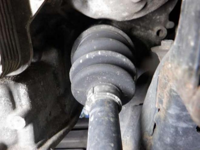 N-BOXカスタムG ターボSSパッケージ 4WD　ナビ・TV・Bluetooth・Bカメラ・両側電動・車検新規2年・ターボ・リアモニター・前席シートヒーター・CTBA・Aストップ・HID・オートライト 660