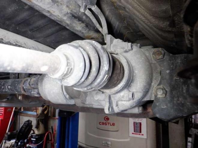 N-BOXカスタムG ターボSSパッケージ 4WD　ナビ・TV・Bluetooth・Bカメラ・両側電動・車検新規2年・ターボ・リアモニター・前席シートヒーター・CTBA・Aストップ・HID・オートライト 660