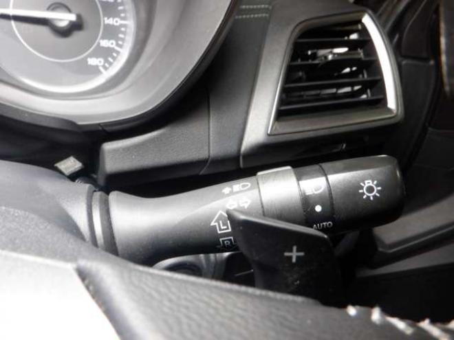 インプレッサスポーツ 2.0 i-L アイサイト 4WD　ブラックレザーセレクション　本州仕入れ　4WD　MOPナビ　B/T　TV　バックカメラ　ETC　クルコン　シートヒーター　レザーシート　衝突軽減　LEDヘッドライト　フォグランプ　ドアバイザー　スマートキー 2000