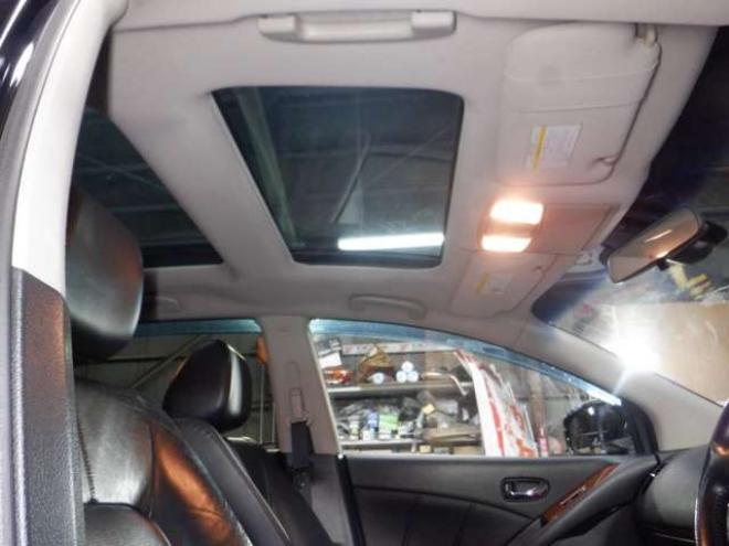 ムラーノ2.5 250XV FOUR 4WD　4WD　後期型　MOPナビ　フルセグTV　B/T　バックカメラ　サイドカメラ　ETC　クルコン　サンルーフ　革シート　シートヒーター　前席パワーシート　ルーフレール　HID　フォグランプ　プッシュスタート 2500