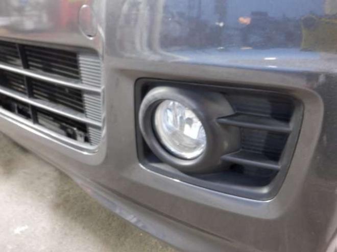 N-BOXカスタムG ターボパッケージ 4WD　ナビ・TV・B/T・両側パワスラ・ETC・HID・本州仕入・ターボ・4WD・クルコン・ステアリングスイッチ・フォグ・スマートキー・プッシュスタート 660