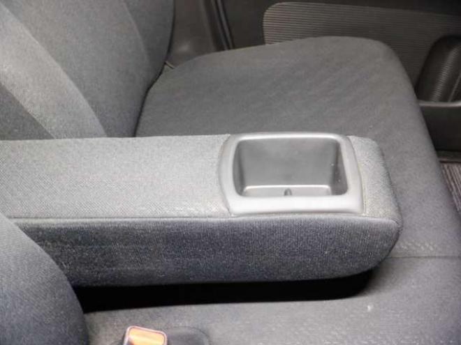 N-BOXカスタムG ターボパッケージ 4WD　ナビ・TV・B/T・両側パワスラ・ETC・HID・本州仕入・ターボ・4WD・クルコン・ステアリングスイッチ・フォグ・スマートキー・プッシュスタート 660