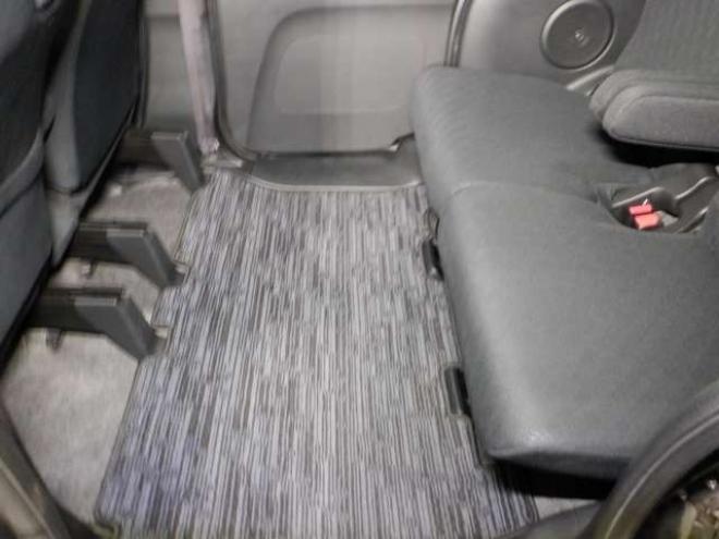 N-BOXカスタムG ターボパッケージ 4WD　ナビ・TV・B/T・両側パワスラ・ETC・HID・本州仕入・ターボ・4WD・クルコン・ステアリングスイッチ・フォグ・スマートキー・プッシュスタート 660