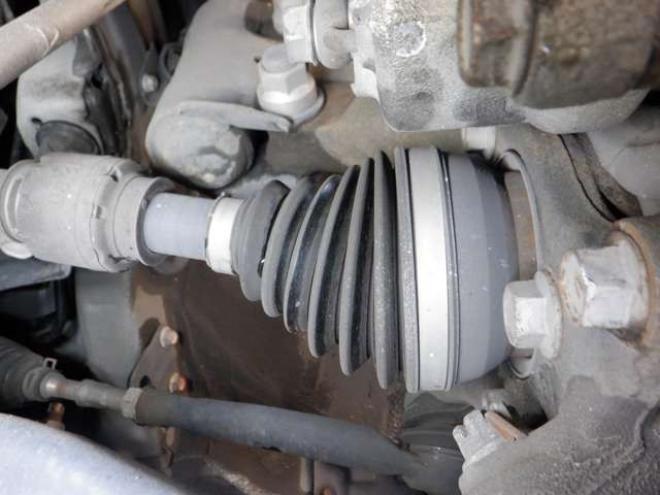 プリウスα1.8 G ツーリングセレクション スカイライトパッケージ　本州仕入・ナビ・TV・B/T・フロントカメラ・バックカメラ・LEDヘッドライト・スカイライトルーフ・スマートキー・プッシュスタート・クルコン・ETC・フォグランプ・ 2WD 1800