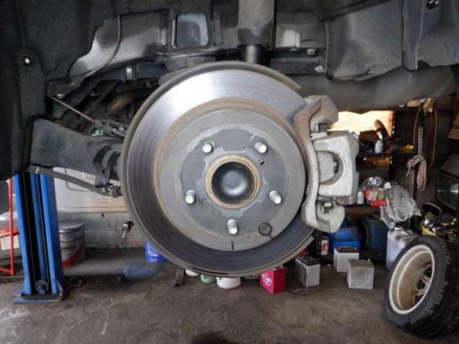 プリウスα1.8 G ツーリングセレクション スカイライトパッケージ　本州仕入・ナビ・TV・B/T・フロントカメラ・バックカメラ・LEDヘッドライト・スカイライトルーフ・スマートキー・プッシュスタート・クルコン・ETC・フォグランプ・ 2WD 1800