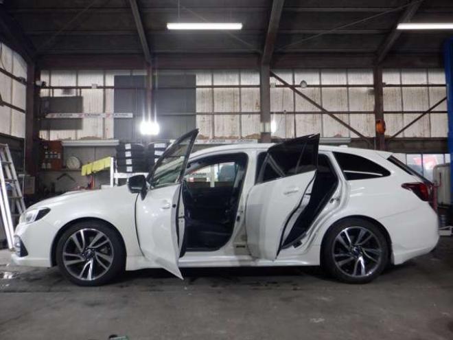 レヴォーグ1.6 GT-S アイサイト 4WD　ナビ・B/T・TV・Bカメラ・ETC・クルコン　本州仕入　USB接続　バックカメラ　サイドカメラ　パワーシート　BSM　LEDヘッドライト　フォグ 1600