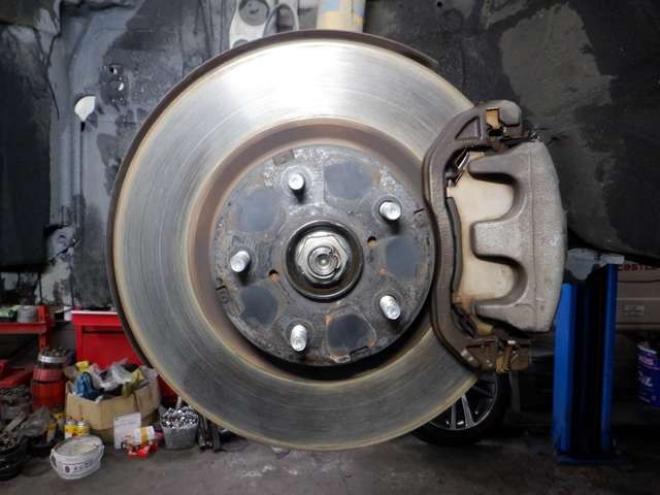 レヴォーグ1.6 GT-S アイサイト 4WD　ナビ・B/T・TV・Bカメラ・ETC・クルコン　本州仕入　USB接続　バックカメラ　サイドカメラ　パワーシート　BSM　LEDヘッドライト　フォグ 1600