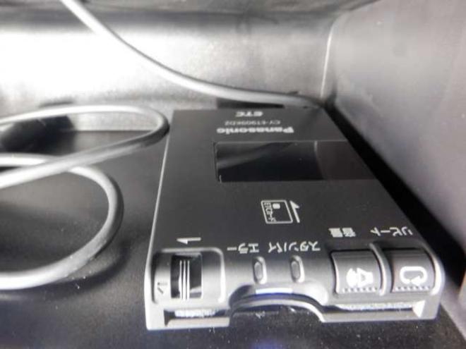 セレナ2.0 ハイウェイスター 4WD　本州仕入・ナビ・TV・Bカメラ・パワスラ・車検新規2年・リア修復済・後期型・エマブレ・リアモニター・ETC・クルコン・アイドリングストップ 2000