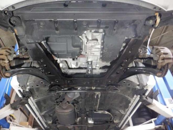 セレナ2.0 ハイウェイスター 4WD　本州仕入・ナビ・TV・Bカメラ・パワスラ・車検新規2年・リア修復済・後期型・エマブレ・リアモニター・ETC・クルコン・アイドリングストップ 2000