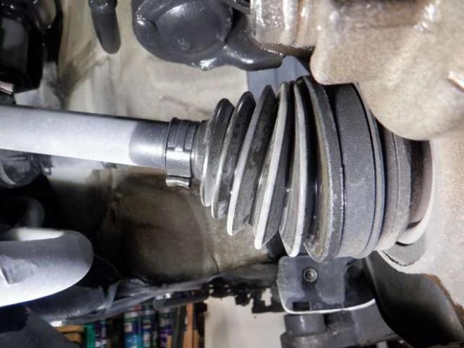 N-BOXG Lパッケージ 4WD　本州仕入・ナビ・TV・Bカメラ・両側電動 660