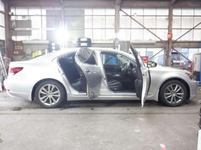 レクサスLSハイブリッド 600h バージョンC Iパッケージ 4WD　本州仕入　4WD　ナビ　TV　B/T　USB バックカメラ　ETC　クルコン　パワーシート　エアシート　シートヒーター&クーラー　黒革シート　パワーバックドア　全ドアイージークローザー　LEDヘッドライト　フォグ 5000