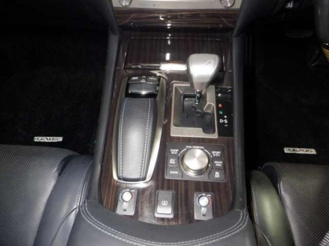 レクサスLSハイブリッド 600h バージョンC Iパッケージ 4WD　本州仕入　4WD　ナビ　TV　B/T　USB バックカメラ　ETC　クルコン　パワーシート　エアシート　シートヒーター&クーラー　黒革シート　パワーバックドア　全ドアイージークローザー　LEDヘッドライト　フォグ 5000