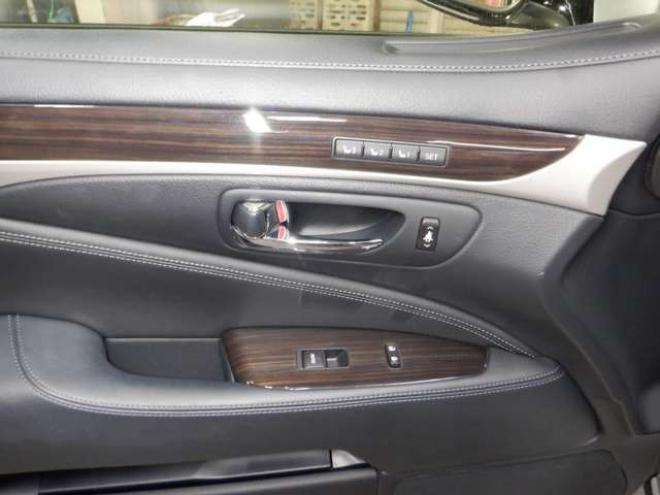 レクサスLSハイブリッド 600h バージョンC Iパッケージ 4WD　本州仕入　4WD　ナビ　TV　B/T　USB バックカメラ　ETC　クルコン　パワーシート　エアシート　シートヒーター&クーラー　黒革シート　パワーバックドア　全ドアイージークローザー　LEDヘッドライト　フォグ 5000