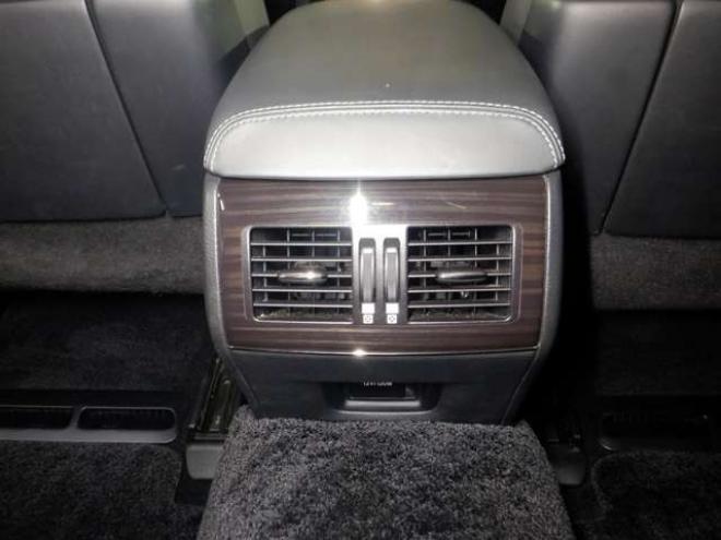 レクサスLSハイブリッド 600h バージョンC Iパッケージ 4WD　本州仕入　4WD　ナビ　TV　B/T　USB バックカメラ　ETC　クルコン　パワーシート　エアシート　シートヒーター&クーラー　黒革シート　パワーバックドア　全ドアイージークローザー　LEDヘッドライト　フォグ 5000