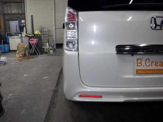 ステップワゴン2.0 スパーダ Z 4WD　ナビ・TV・Bカメラ・両側電動・スマートキー・HID・ETC・リアヒーター・パドルシフト・VSA・フルフラットシート・フォグランプ・純正AW・ステアリングスイッチ 2000