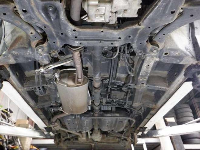 ステップワゴン2.0 スパーダ Z 4WD　ナビ・TV・Bカメラ・両側電動・スマートキー・HID・ETC・リアヒーター・パドルシフト・VSA・フルフラットシート・フォグランプ・純正AW・ステアリングスイッチ 2000