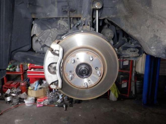 ステップワゴン2.0 スパーダ Z 4WD　ナビ・TV・Bカメラ・両側電動・スマートキー・HID・ETC・リアヒーター・パドルシフト・VSA・フルフラットシート・フォグランプ・純正AW・ステアリングスイッチ 2000