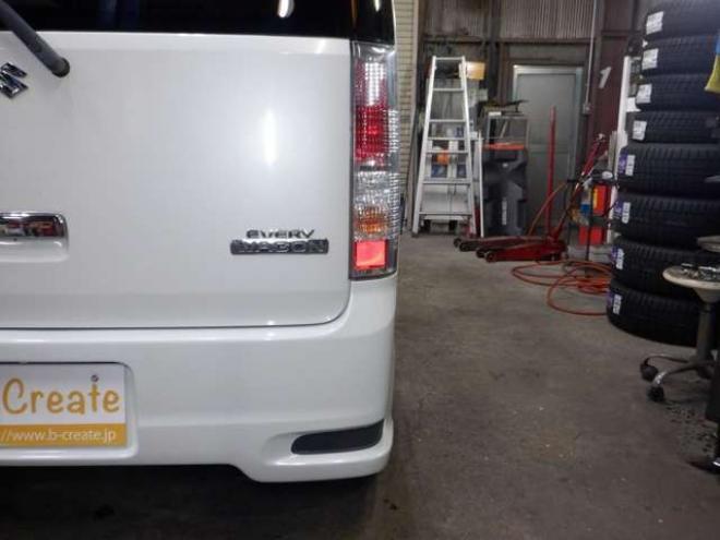 エブリィワゴン PZターボ ディスチャージヘッドランプ装着車 4WD　本州仕入・ナビ・TV・Bカメラ・パワスラ・シートヒーター・キーレス・HID・ETC・社外エンスタ・フォグランプ・オートエアコン・リアヒーター・電動格納・ドアバイザーDVD再生 660