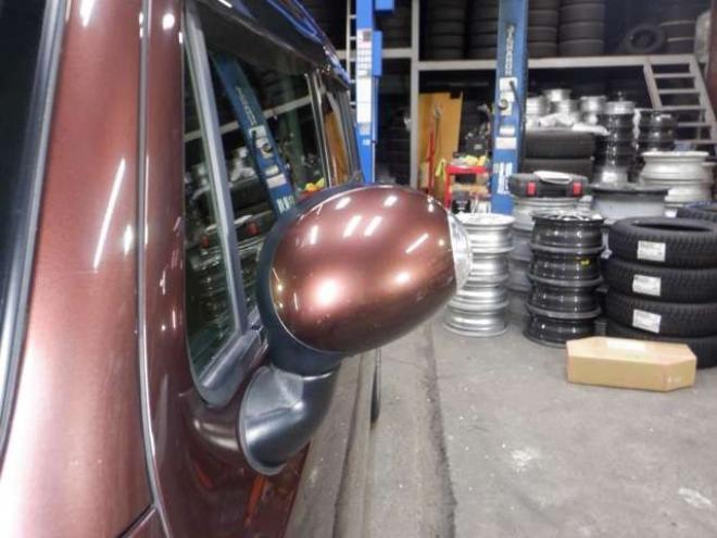 ラパンX 4WD　ナビ・TV・バックカメラ・USB・スマートキー・プッシュスタート・シートヒーター・ETC・ライトレベライザー・ドアバイザー・電動格納ドアミラー 660