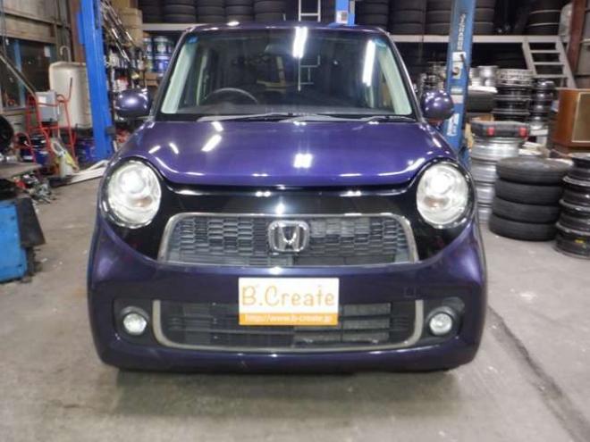 N-ONEプレミアム ツアラー 4WD　本州仕入・ナビ・TV・Bカメラ・スマートキー・プッシュスタート・HID・ターボ・フォグランプ・オートライト・オートエアコン・ベンチシート 660