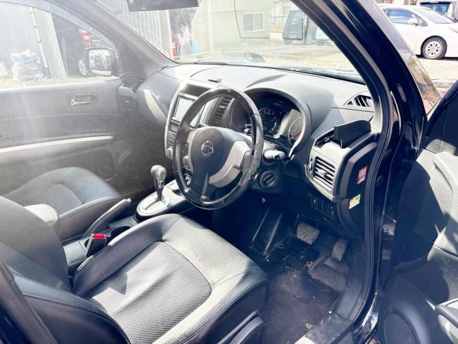 エクストレイル2.0 20X 4WD　ローンが不安な方＜優遇ローン＞1年保証　ユーザー買取車　寒冷地仕様 