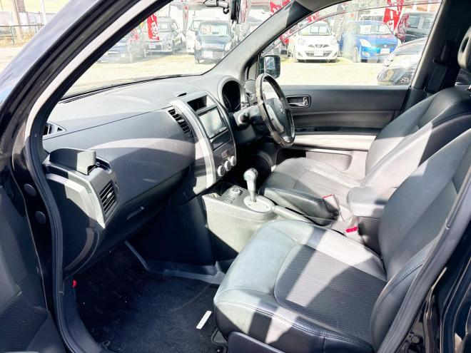 エクストレイル2.0 20X 4WD　ローンが不安な方＜優遇ローン＞1年保証　ユーザー買取車　寒冷地仕様 