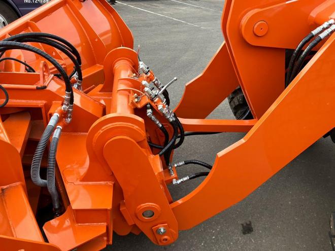 ホイールローダ未使用　日立　ZW80S-5B　マルチプラウ仕様　建機