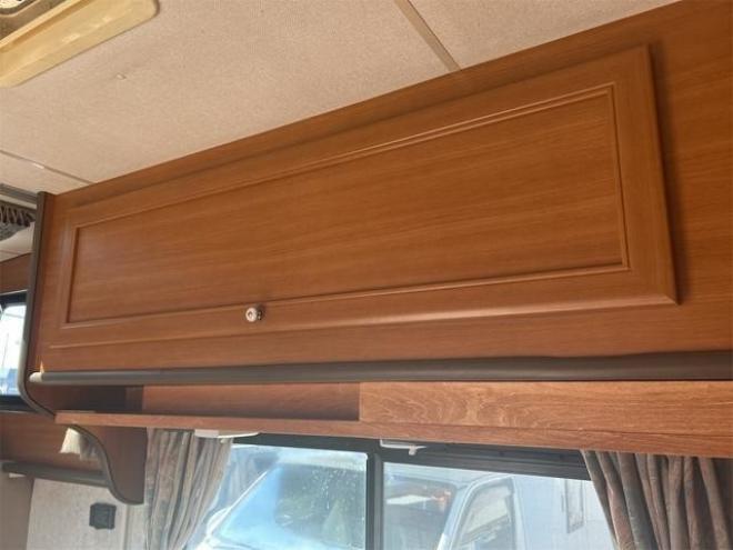 カムロードキャンピング　 2WD 3000