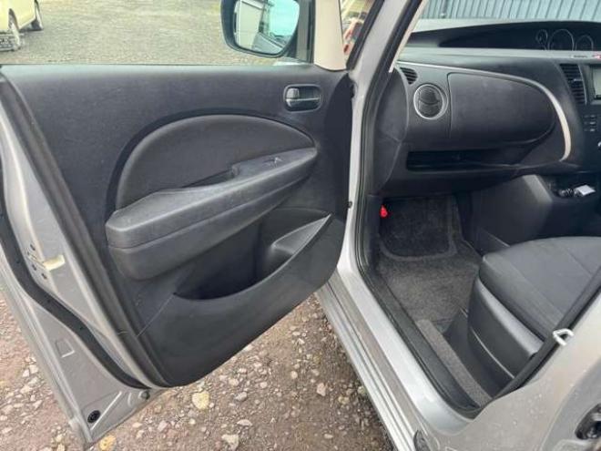 ビアンテ2.0 20CS 4WD　両側Pスライド　Bluetooth　ナビ　TV　Bカメラ　HID　Egスターター 2000