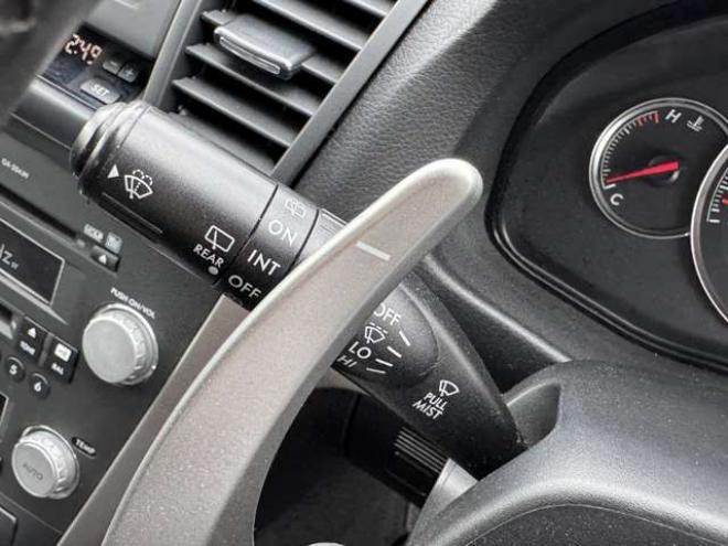 レガシィワゴン2.0 i Bスポーツ 4WD　ワンオーナー　12カ月点検済　下廻り防錆塗装済 2000