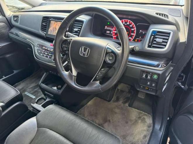 オデッセイ2.4 アブソルート EX 4WD　両側Pスライド　ナビ　TV　Bカメラ　Bluetooth　ハーフレザーシート 2400