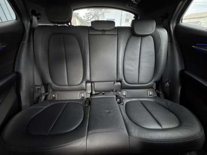 BMWX2 xドライブ18d MスポーツX ディーゼルターボ 4WD　本革　ナビ　Bカメラ 正規輸入車 2000