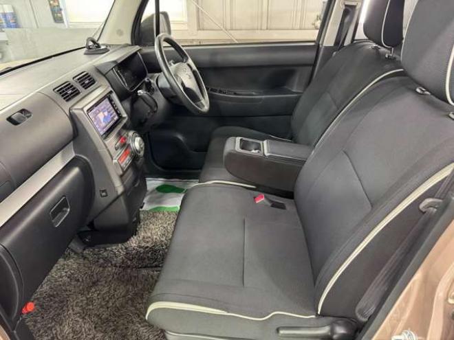 ピクシススペースX 4WD　12ヵ月点検済　下廻り防錆塗装済　エコアイドル　Bluetooth 660