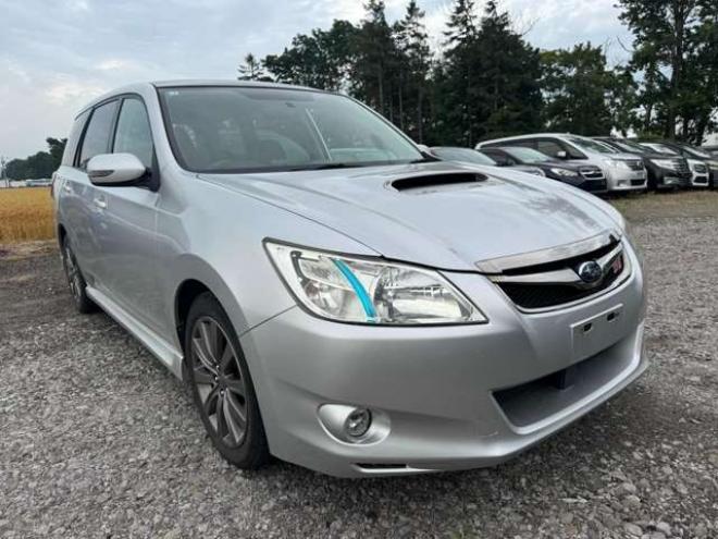 エクシーガ2.0 GT 4WD　パノラマルーフ　ナビ　TV　Bカメラ 2000