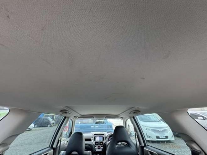 エクシーガ2.0 GT 4WD　パノラマルーフ　ナビ　TV　Bカメラ 2000