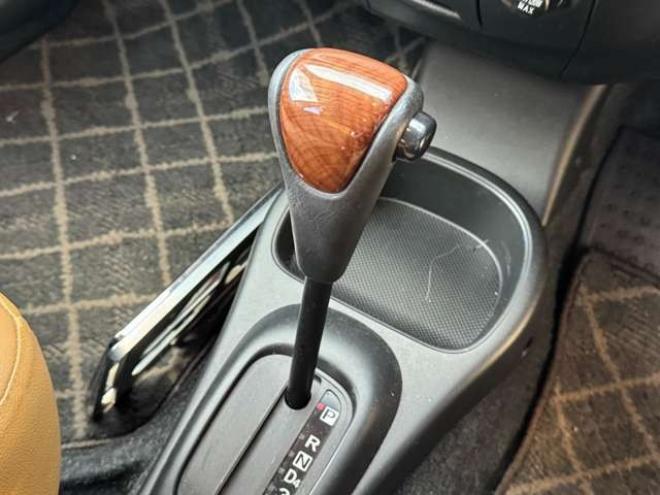 ミラジーノプレミアムX 4WD　12ヵ月点検済　下廻り防錆塗装済　ウッドステア 660