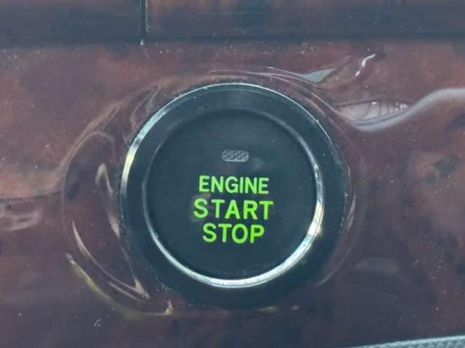 エスティマ2.4 アエラス Gエディション 4WD　両側Pスライド　夏冬タイヤ　ナビ　TV　Bカメラ 2400