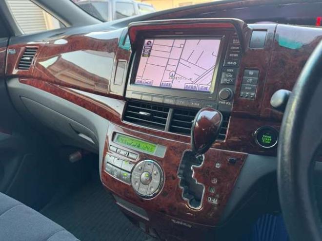 エスティマ2.4 アエラス Gエディション 4WD　両側Pスライド　夏冬タイヤ　ナビ　TV　Bカメラ 2400