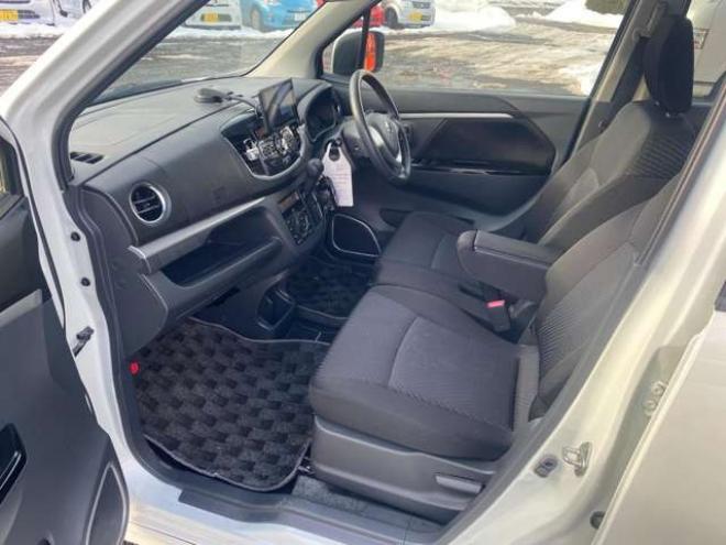 ワゴンRスティングレー X 4WD　 660