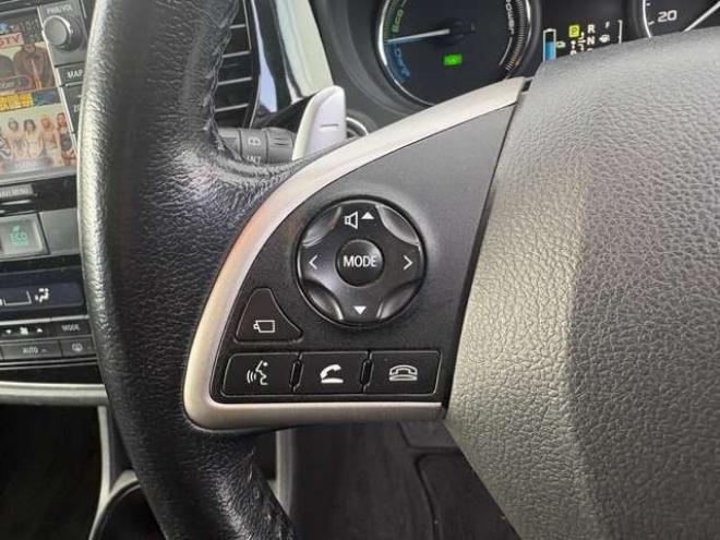 アウトランダーPHEV2.0 G ナビパッケージ 4WD　 2000